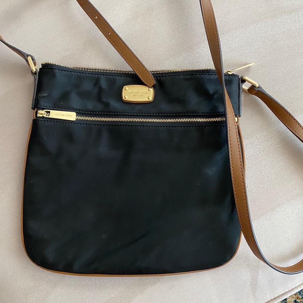Michael Kors cross body
